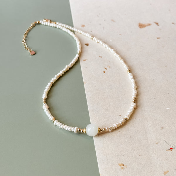Dainty Freshwater Pearl & Hetian (Nephrite) Jade Necklace
