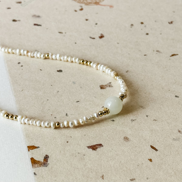 Dainty Freshwater Pearl & Hetian (Nephrite) Jade Necklace