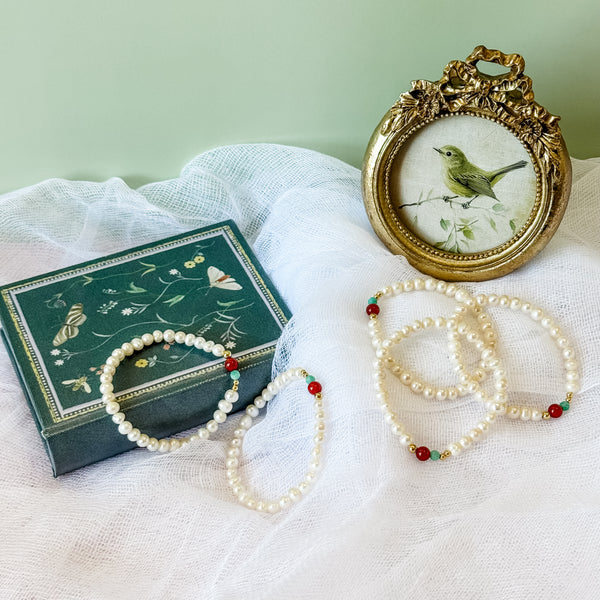 Dainty Pearl Bracelet | Nanhong Agate & Amazonite Accents