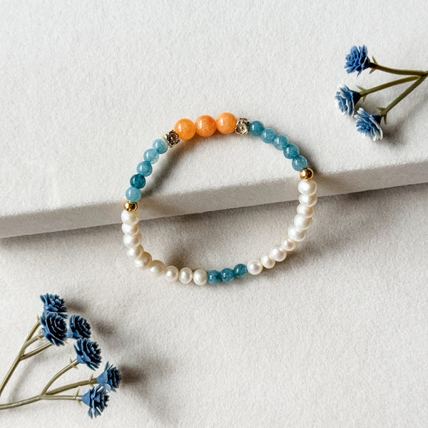 Mi Lan | 蜜澜 | Beewax Jade | Blue Chalcedony | Freshwater Pearls Bracelet