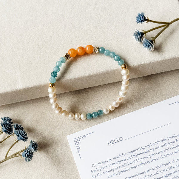 Mi Lan | 蜜澜 | Beewax Jade | Blue Chalcedony | Freshwater Pearls Bracelet